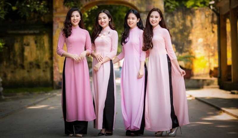 ao-dai-tan-cach